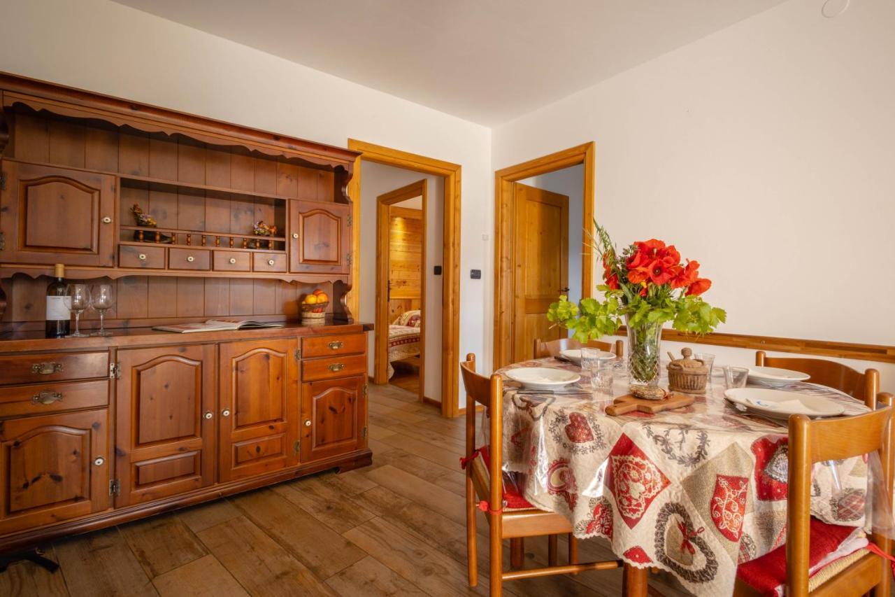 Le Vieux Noyer - Appartamenti Al Verde Villaggio Di Rumiod Сен-Пиер Екстериор снимка