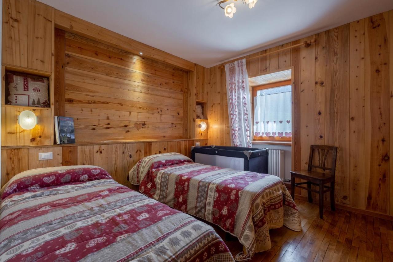 Le Vieux Noyer - Appartamenti Al Verde Villaggio Di Rumiod Сен-Пиер Екстериор снимка