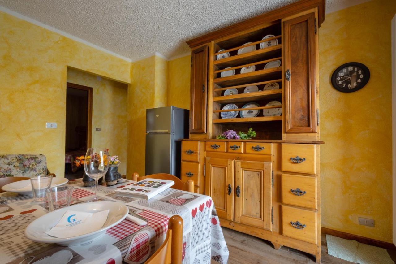 Le Vieux Noyer - Appartamenti Al Verde Villaggio Di Rumiod Сен-Пиер Екстериор снимка