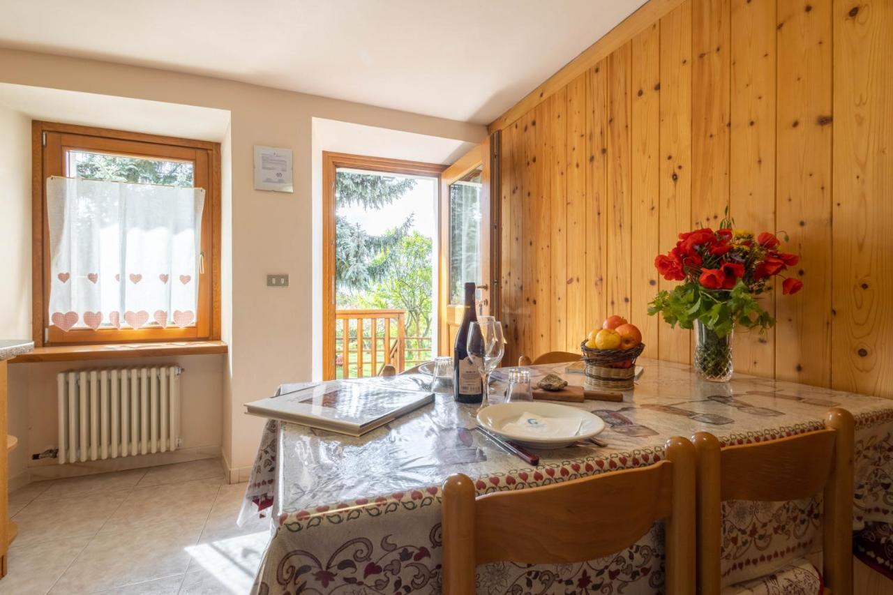 Le Vieux Noyer - Appartamenti Al Verde Villaggio Di Rumiod Сен-Пиер Екстериор снимка