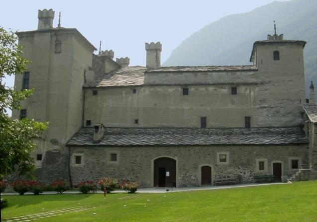 Le Vieux Noyer - Appartamenti Al Verde Villaggio Di Rumiod Сен-Пиер Екстериор снимка