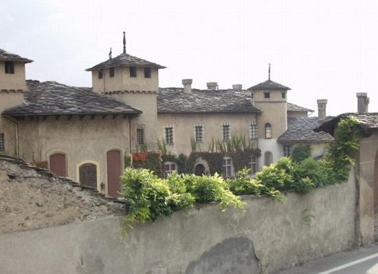 Le Vieux Noyer - Appartamenti Al Verde Villaggio Di Rumiod Сен-Пиер Екстериор снимка